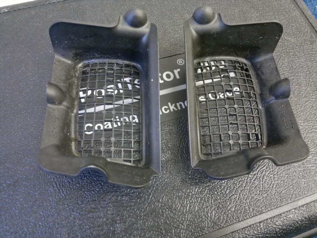 Leaf Grid Cover on Windshield Drains