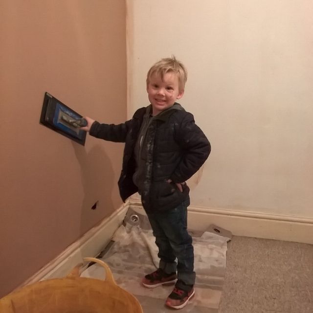 Anyone's kids into plastering?