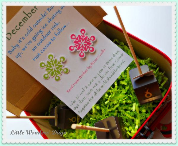 Mini Suitcase Advent Calendar via Little Wonders' Days christmas ideas for kids