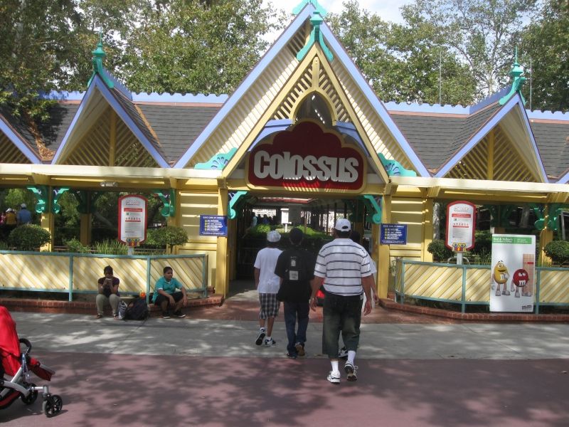 six flags magic mountain colossus. Colossus serves as the park#39;s